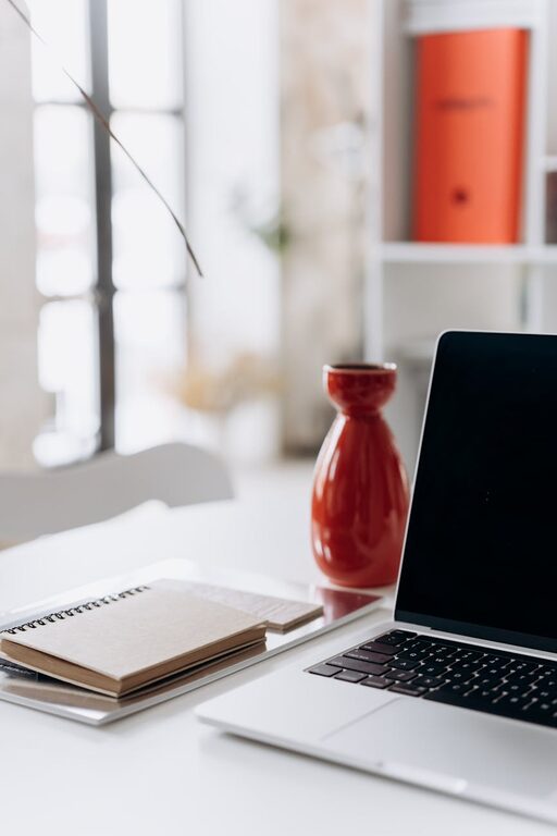 Simple Ways to Personalize Your Workspace for Better Focus